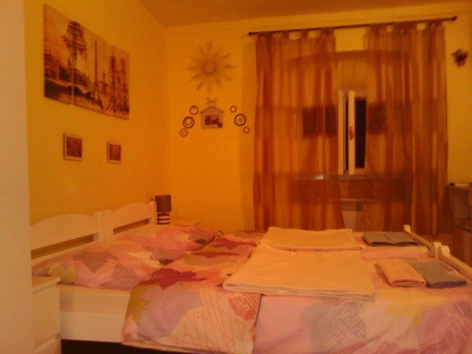Studio And Rooms Korzo Rijeka Pokoj fotografie